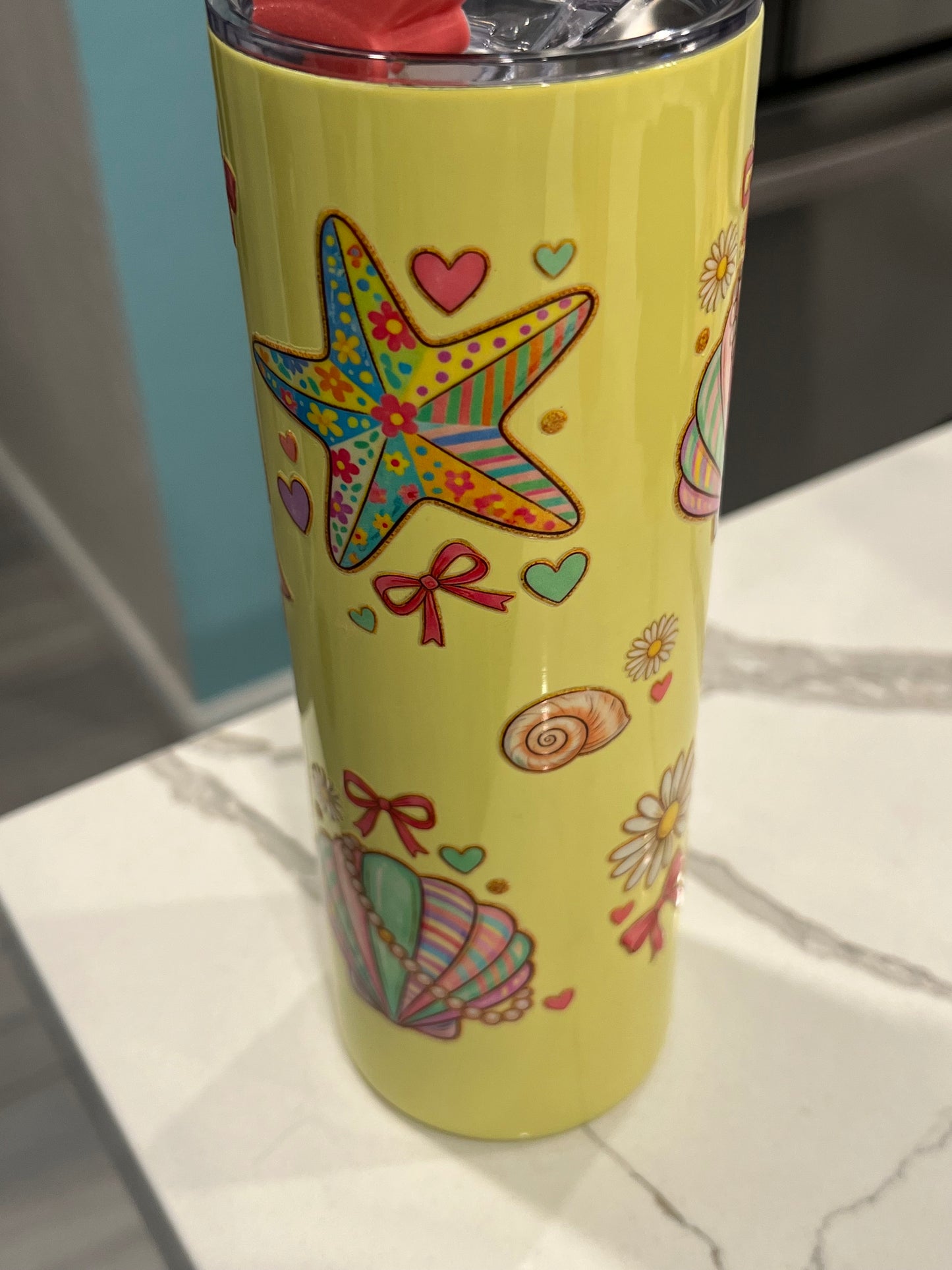 Sea Shell Yellow 20 oz Tumbler w/Topper