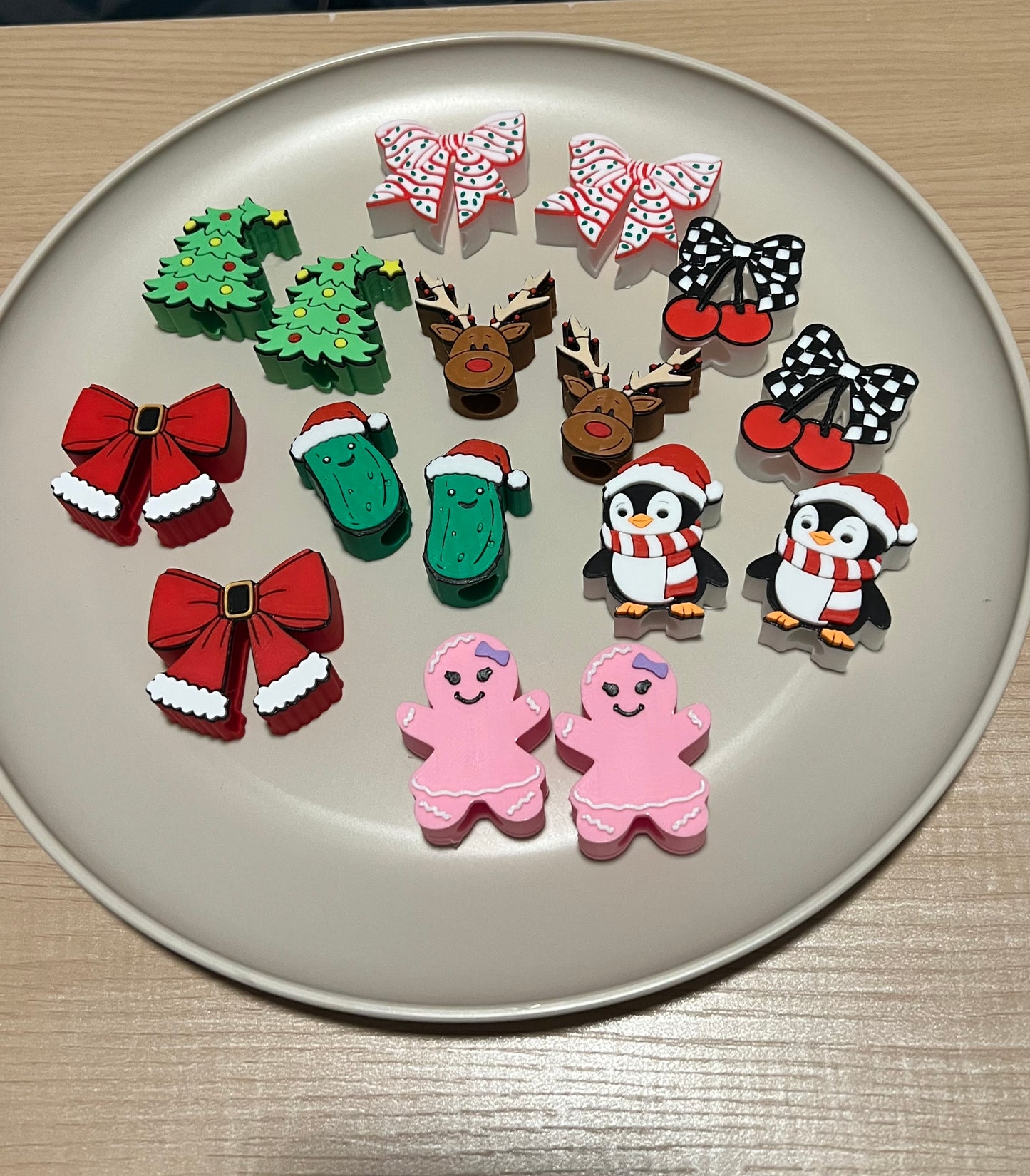 Straw Toppers